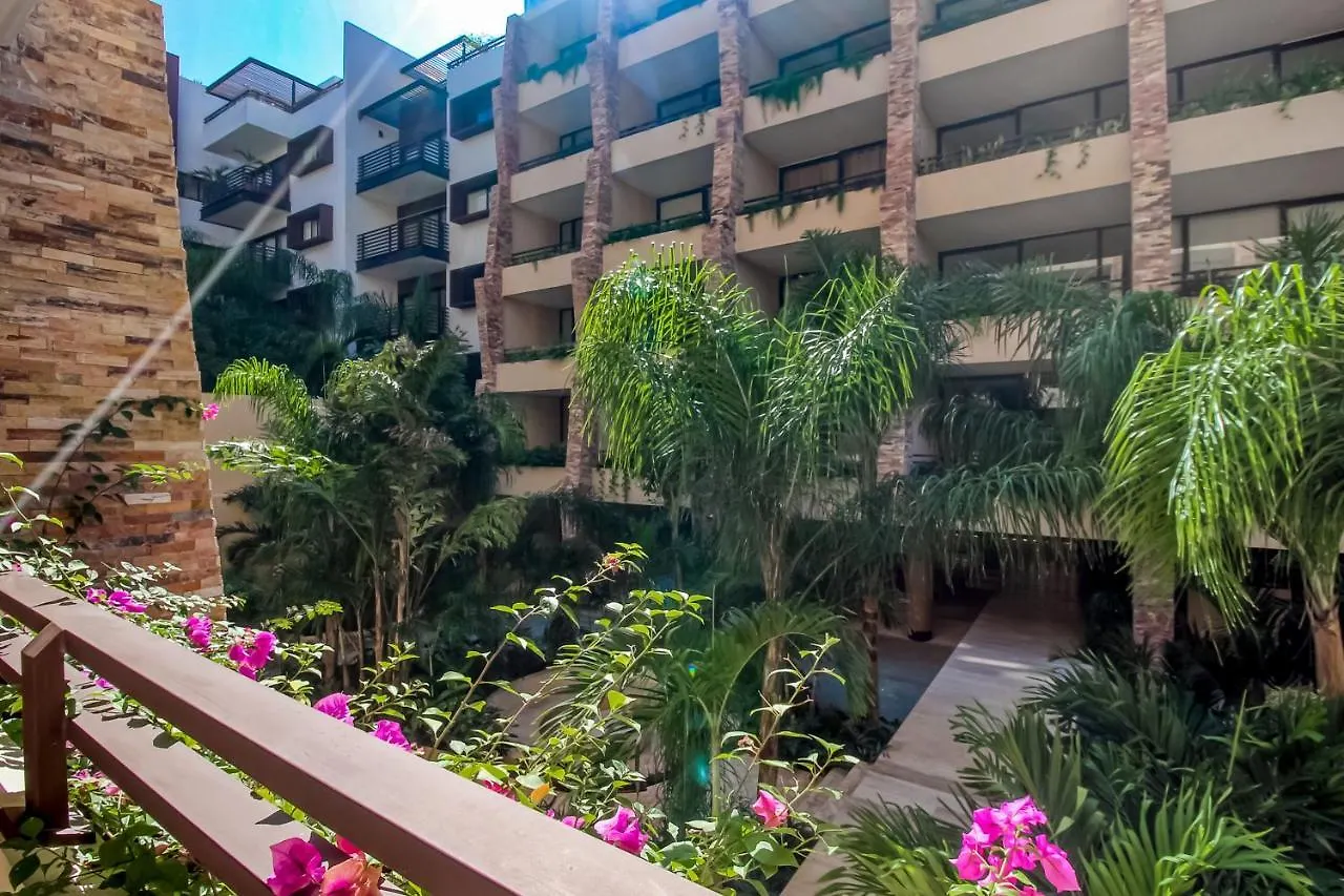 Hotel Syrena At 203 Playa del Carmen